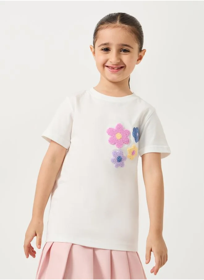 Styli Toddler Girls grown on sleeve t-shirt with crochet flower