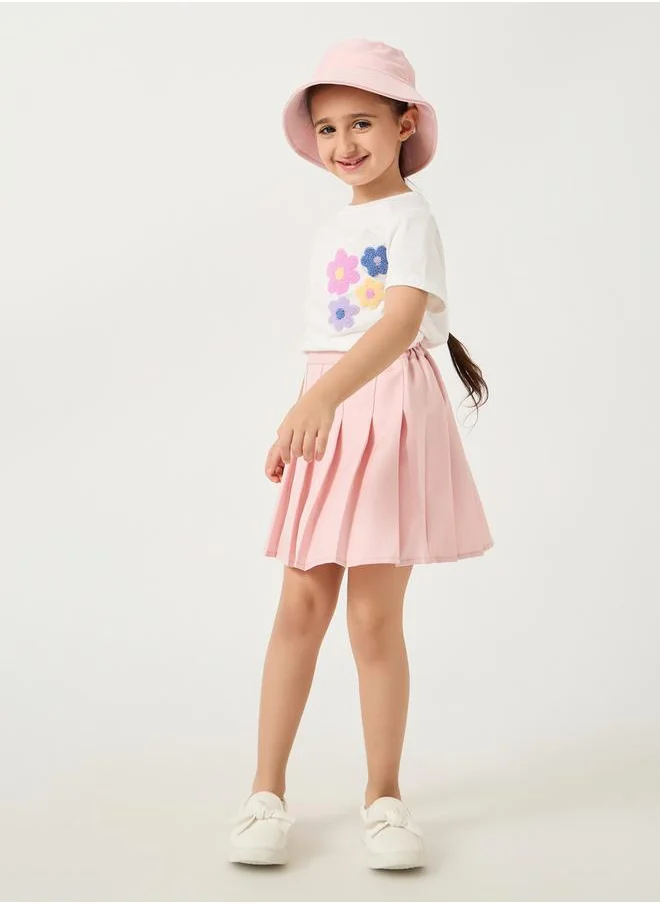 Styli Toddler Girls grown on sleeve t-shirt with crochet flower
