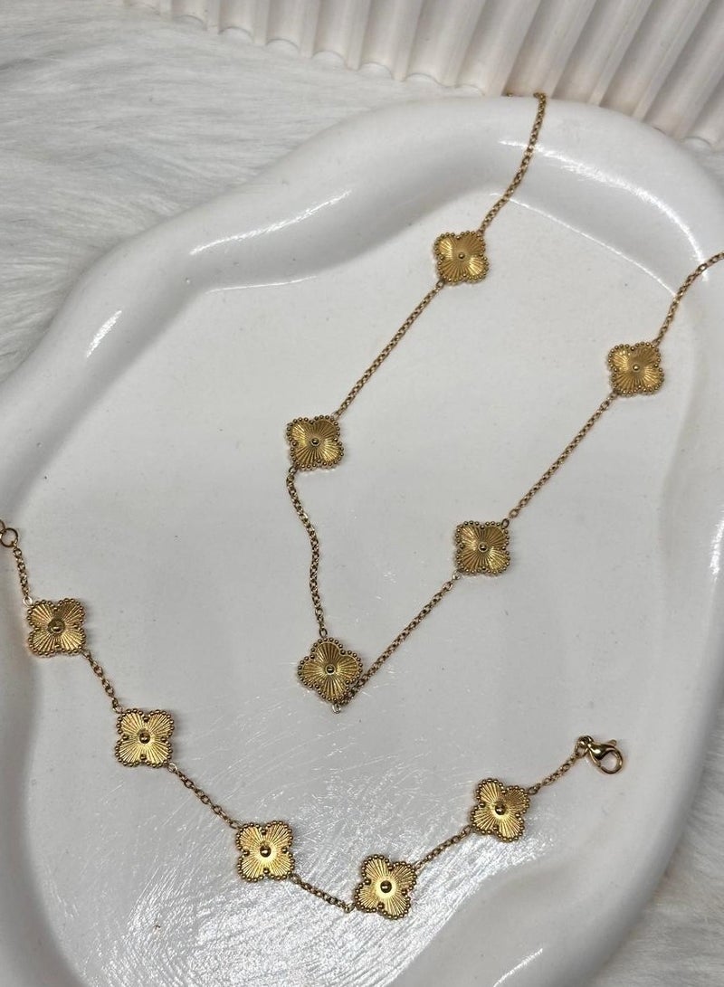 Maya accessories set of( bracelet and necklace ) stainless steel (gold)  - Image 1