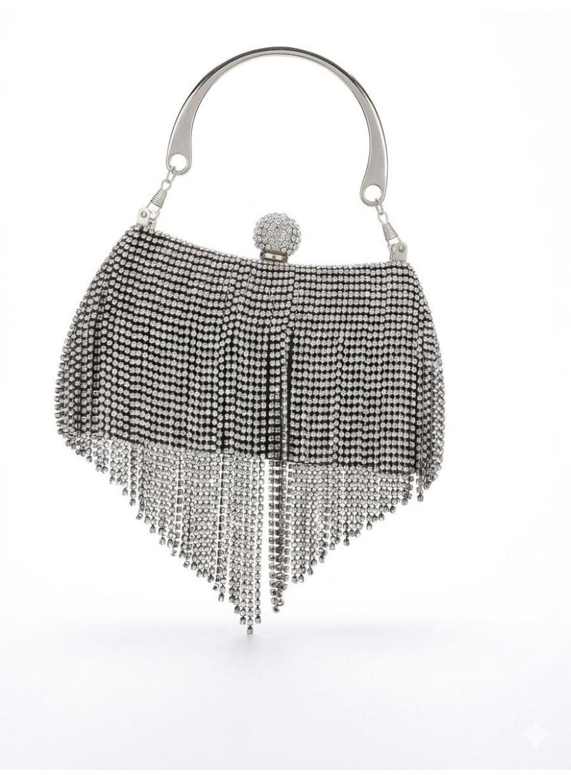 Women's handbag and crossbody bag adorned with shimmering chains and sequins, perfect for weddings and proms. - Image 1