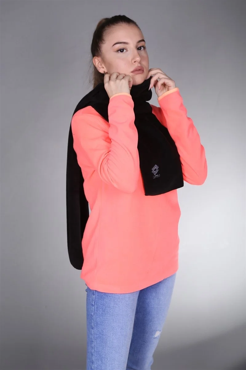 لوتو Women's Black Wool Scarf