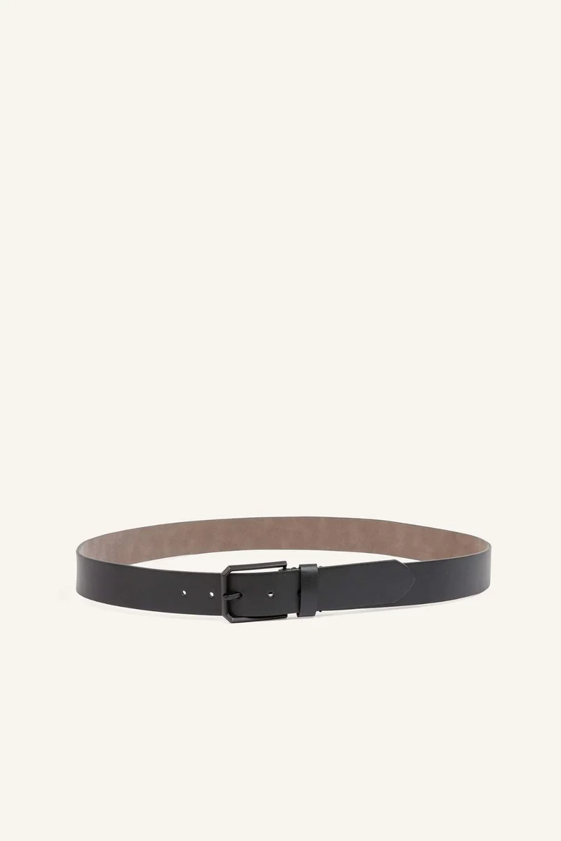 ديفاكتو Man Rectangle Clasp Faux Leather