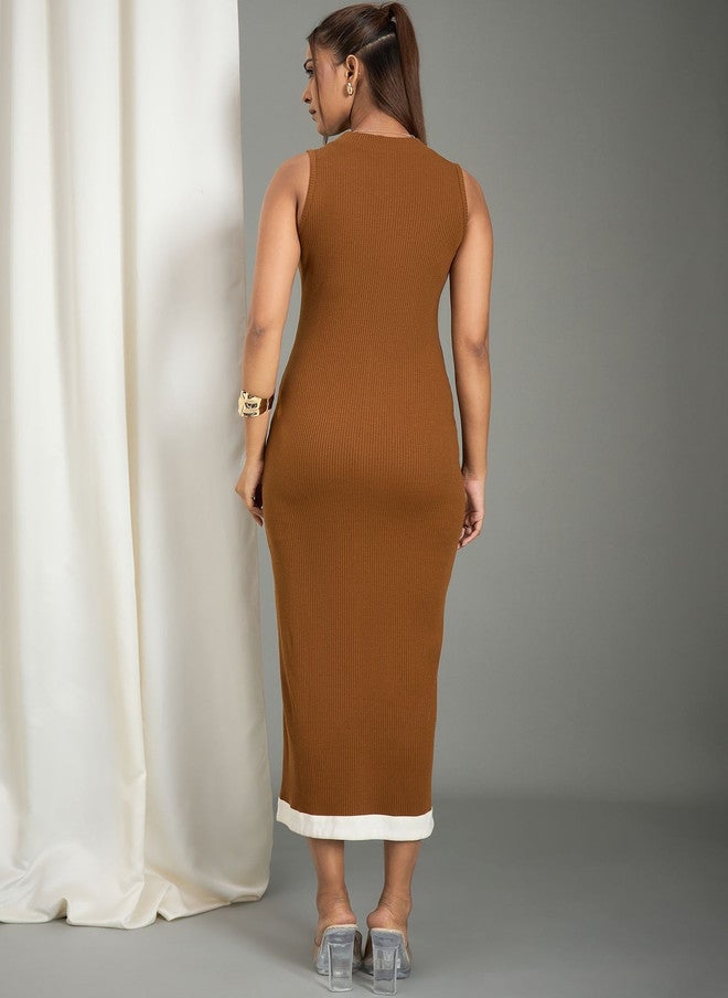 WineRed Brown Solid Sheath Midi Dress with Slit Detail - Image 3
