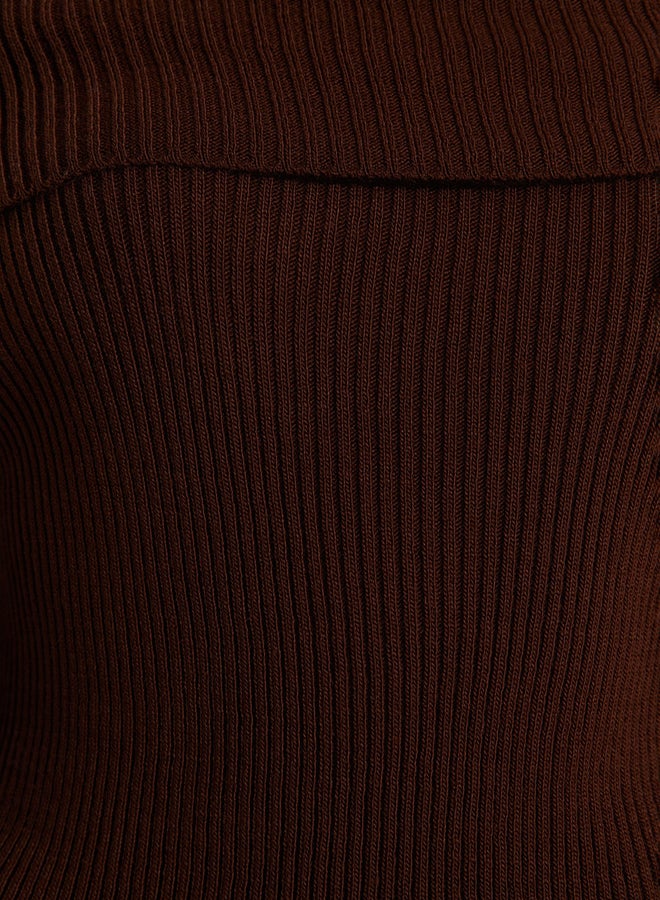 trendyol Brown Super Crop Carmen Collar Knitwear Sweater - Image 4