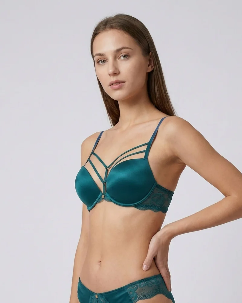 ايسلا اند ايفي Isla & Evie Microfiber and Lace Gel-Padded Plunge Bra