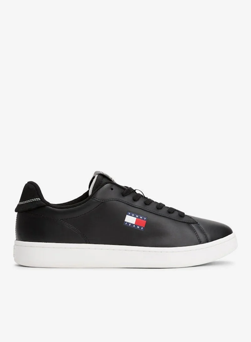 Casual Low Top Sneakers