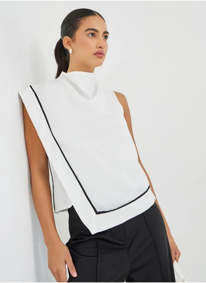 Styli Styli Solid Asymmetric Hem Sleeveless Top