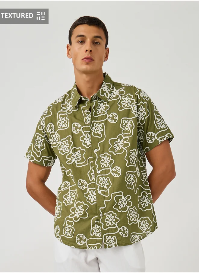 ستايلي Embroidered Regular Fit Spread Collar Shirt