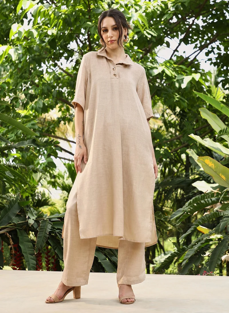  قصة طقم كورتا نسائي بيج سادة من مزيج الكتان للملابس الكاجوال