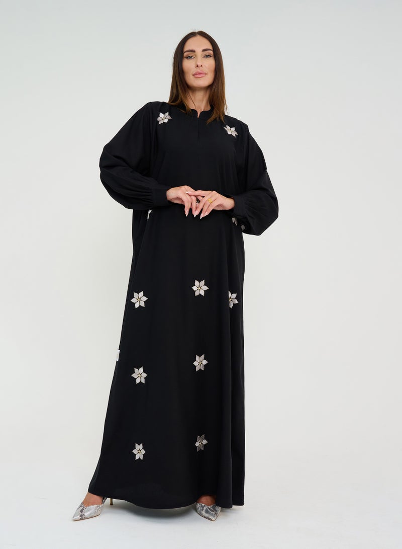 روزيت عباية عباية سوداء مغلقة مع تطريز زهور وأكمام مطوية - Image 4