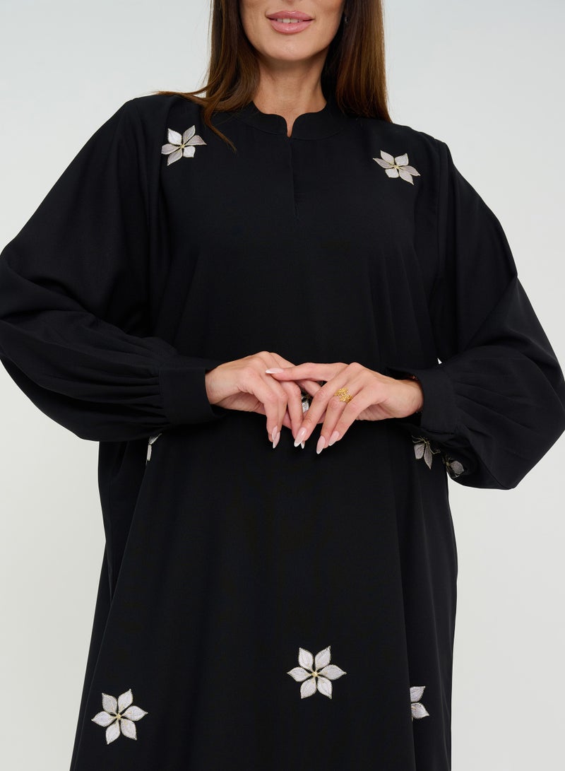 روزيت عباية عباية سوداء مغلقة مع تطريز زهور وأكمام مطوية - Image 3