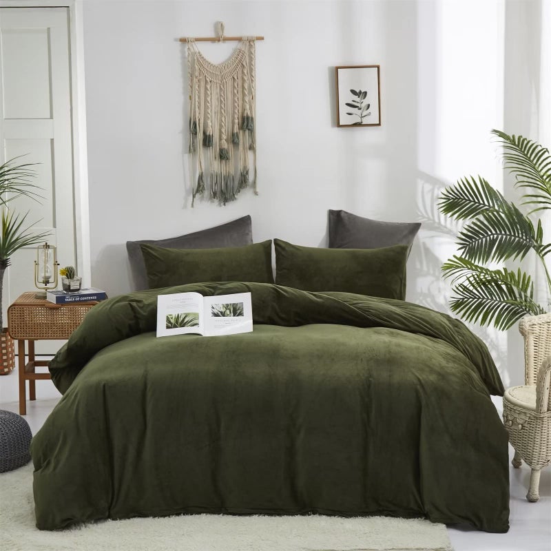 Houseri Olive Green Velvet Comforter Set Queen Fluffy Army Bedding Sets Size Dark Sherpa Puffy Military Bed Flannel Warm Color Blanket Queen9090Comforter