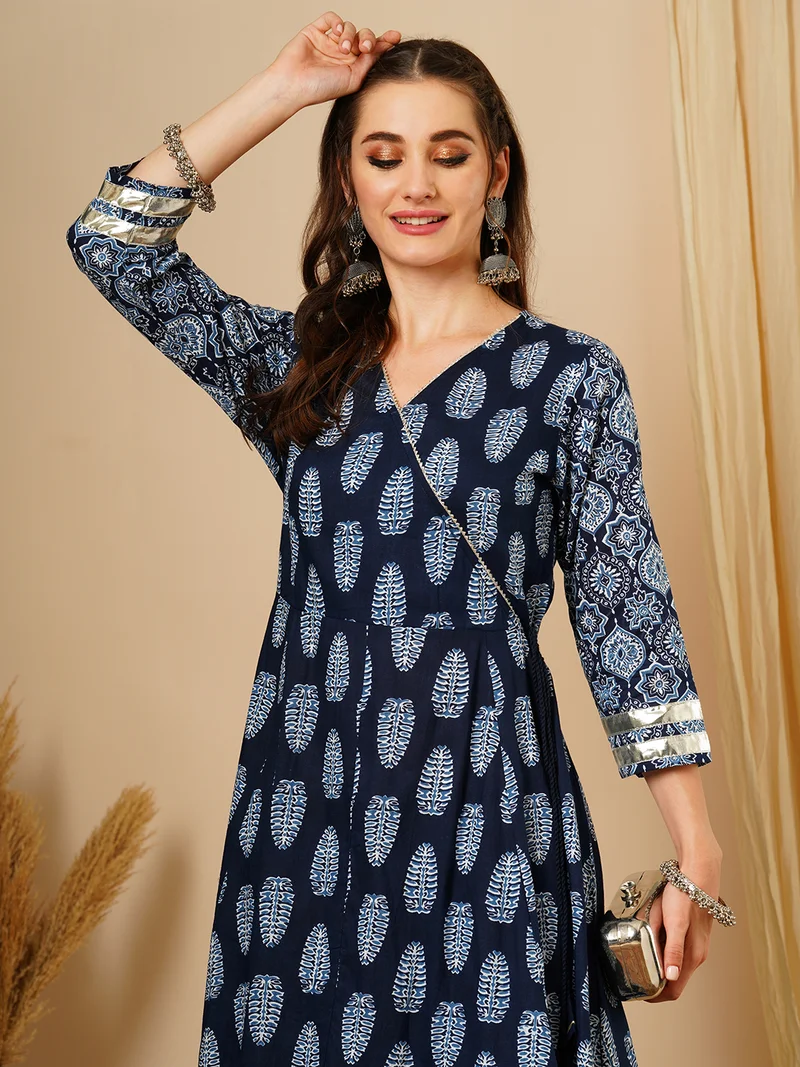 جلو باص Women Blue Ethnic Motifs Printed Angrakha Gotta Patti Pure Cotton Kurta With Trousers