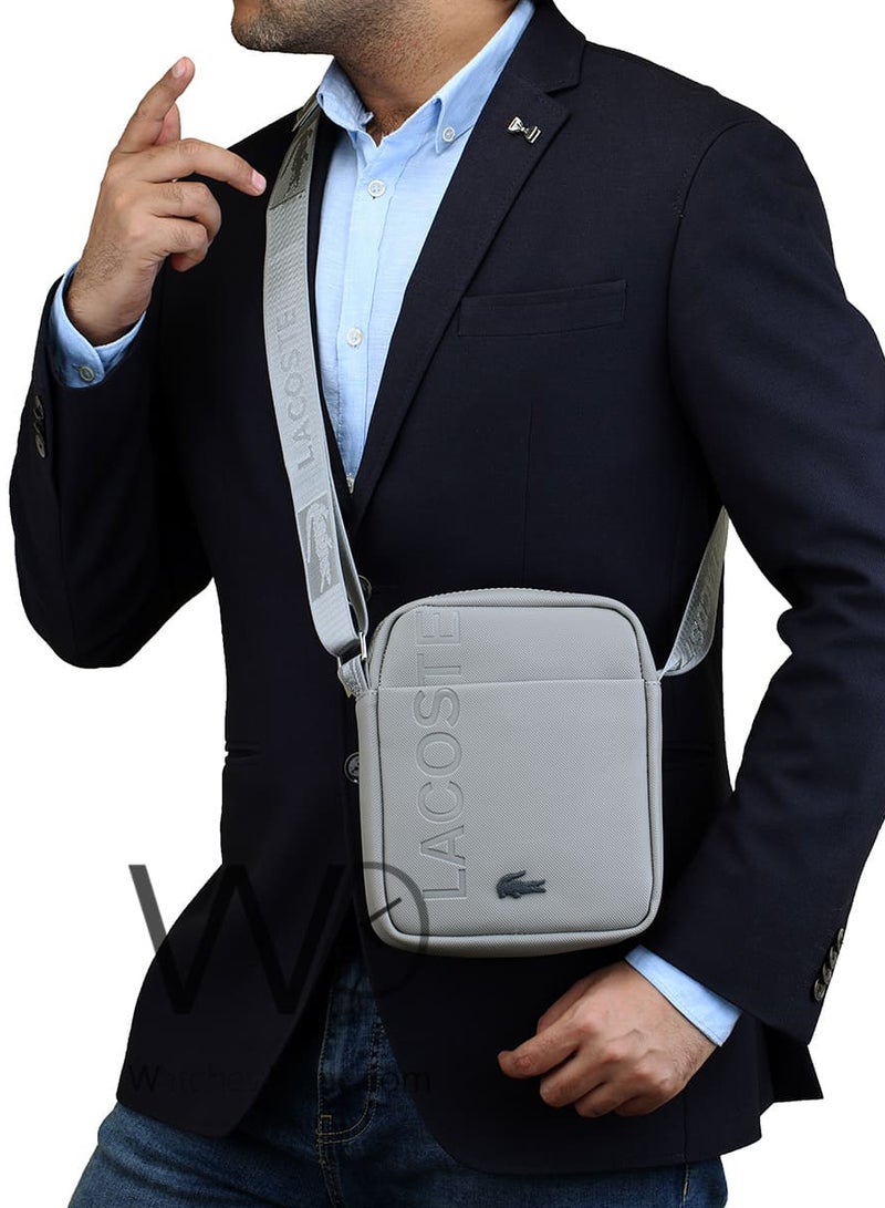 لاكوست حقيبة كروس لاكوست شنطة باللون الرمادي - Image 2