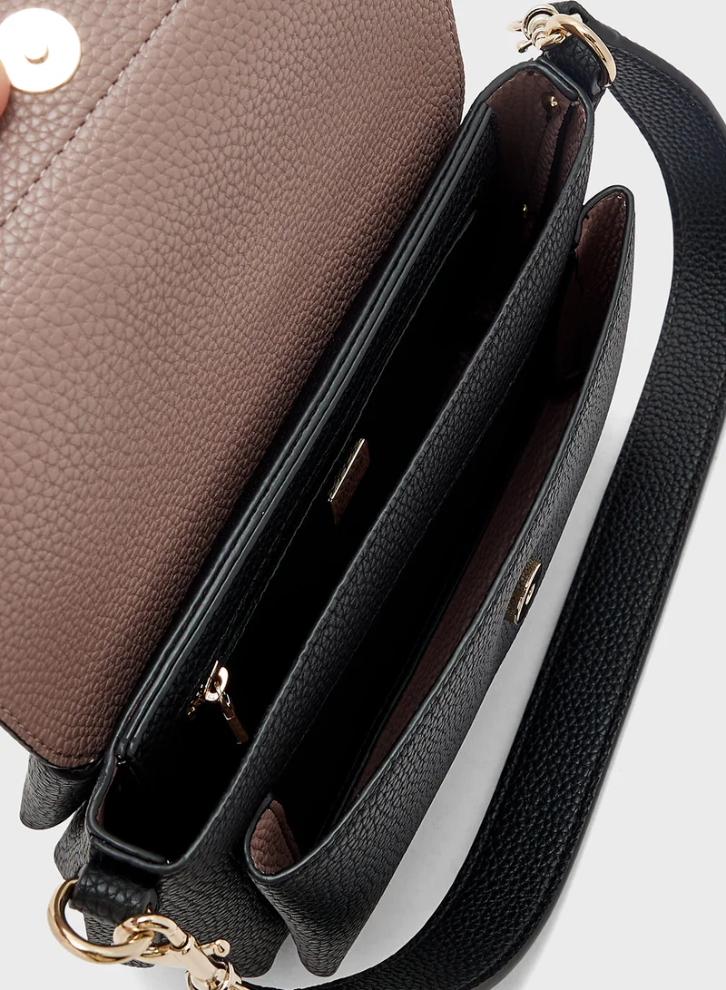 جس Eco Brenton Flap Over Crossbody