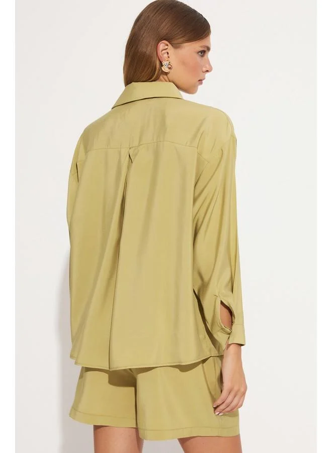 JUNE June Women Loose Shirt & Short Set Khaki