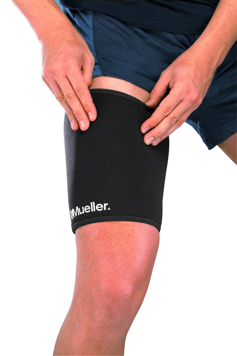 MUELLER Sports Medicine Compression Thigh Sleeve for Men and Women, Leg Pain Relief Support, Ideal for Strains, Stiffness of Quads & Hamstrings, Fits Right or Left, Black, Large - Image 2