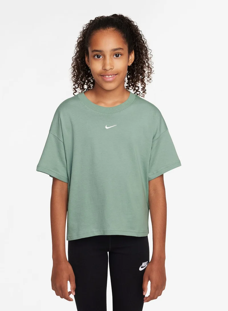 Nike Kids Nsw Essential Boxy Lbr T-Shirt