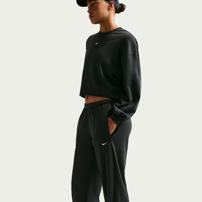 Nike Black Women's Sportswear Chill Fleece Sweatpants for Women | Best Price UAE