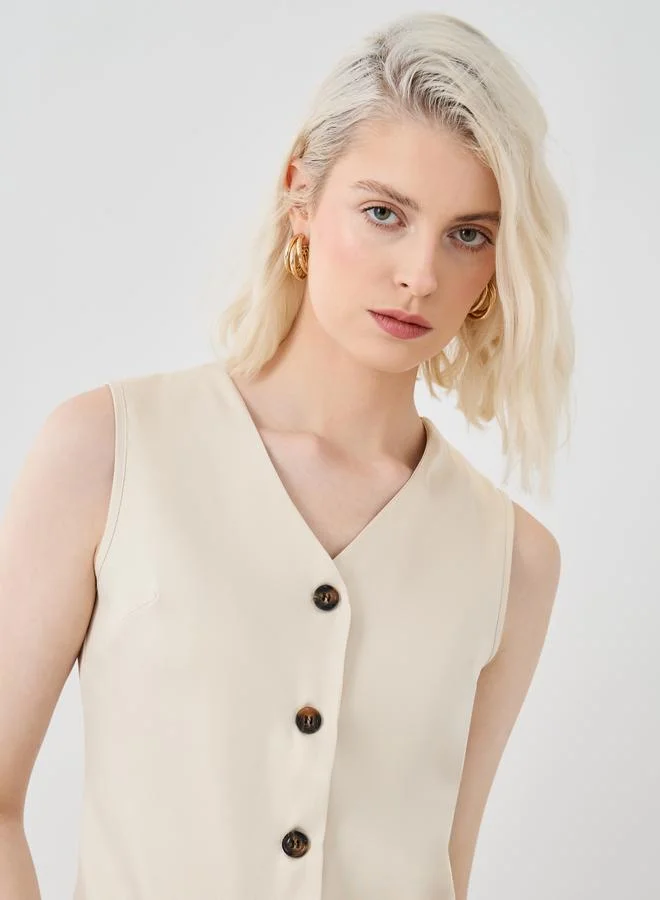 Take Two Take Two Solid V-Neck Buttoned Vest Top