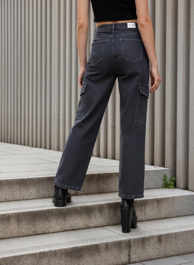 مرفوعة جينز كارجو نسائي بقصة واسعة - Image 3