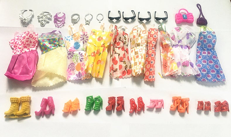 Spot 32Pcs10 Dolls Short Skirts 10 Pairs Of High Heel Shoes 6 Necklaces 4 Glasses Bags Clothing Accessories 62G - Image 5