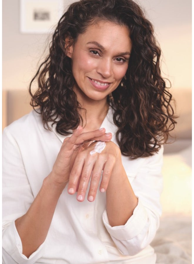 AVON Care Essentials Oatmeal Microbiome Hand Cream - Image 5