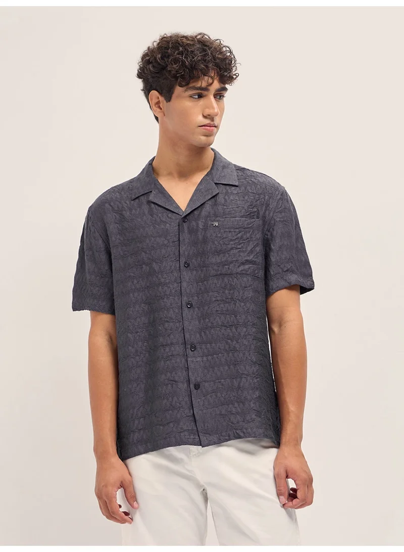 THE BEAR HOUSE Men’s Classic Short Sleeve Casual Shirt – Lightweight, Breathable, and Designed for a Smart Yet Easygoing Look All Day Long