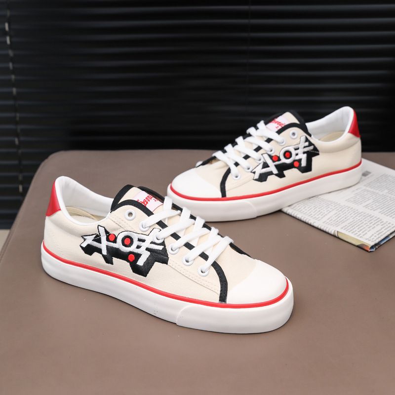 Warrior Women’s canvas shoes, breathable and versatile beige, with soft soles and lace-up design—perfect for students this autumn. - Image 5
