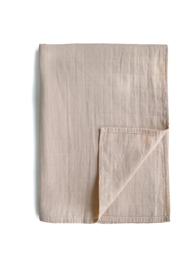 mushie Swaddle Blush