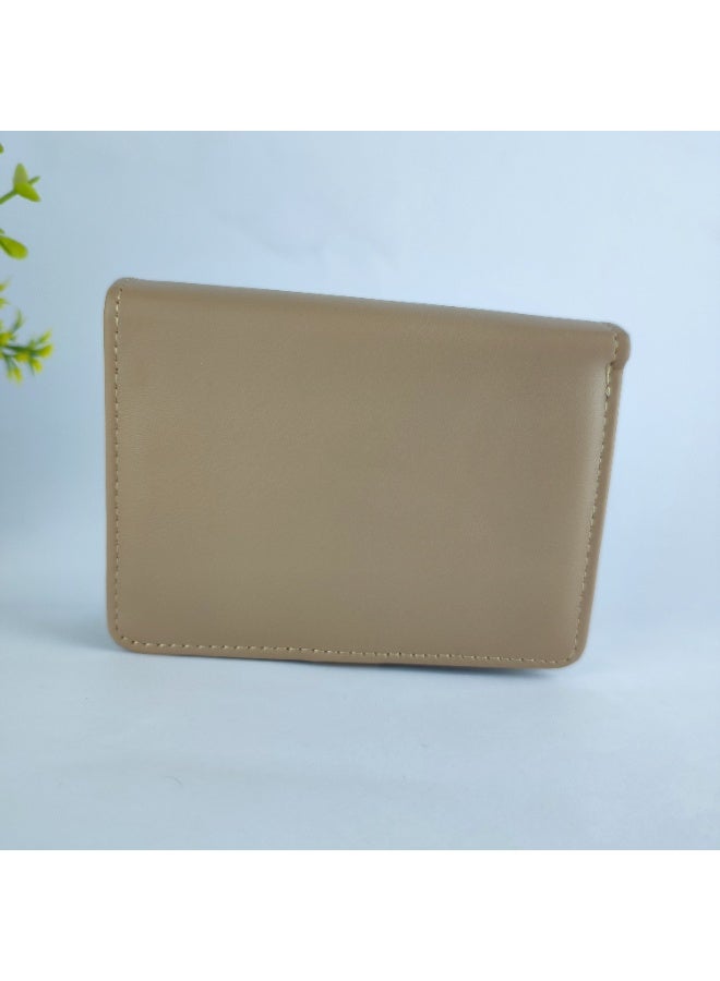 محفظة جلد حريمي عالية الجودة مقسمة من الداخل لتنظيم جميع أغراضك - Image 5