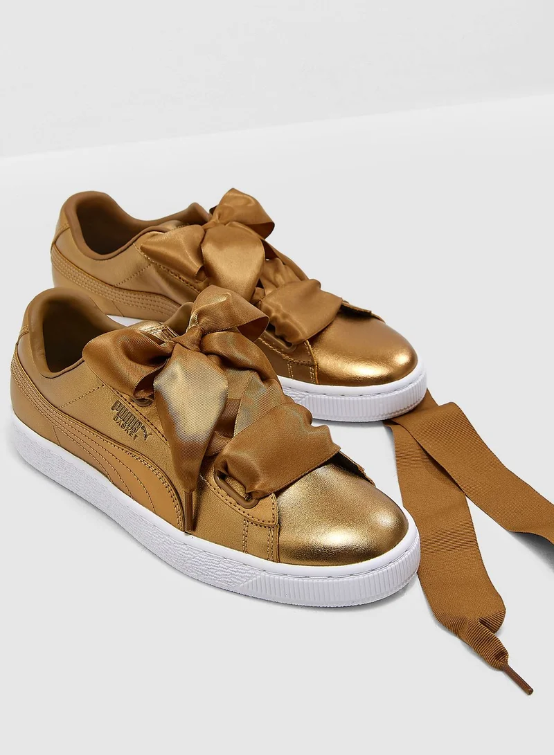PUMA Basket Heart Luxe