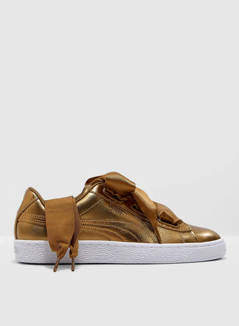 PUMA Basket Heart Luxe
