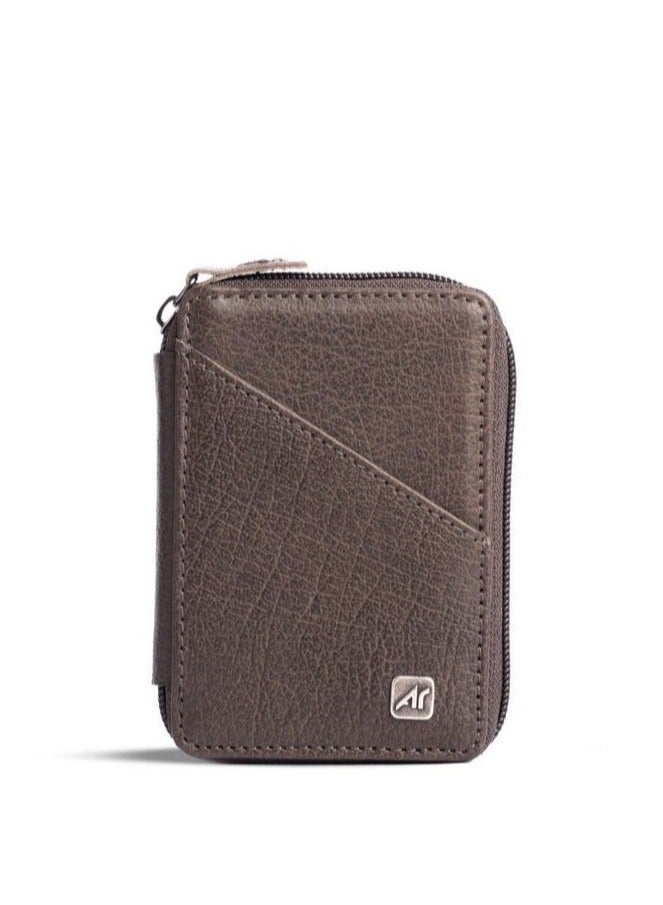 ايه ار سابلاي Ar Guard من Arij Bags | محفظة جلد طبيعي - حافظة بطاقات آمنة ضد السرقة الإلكترونية مع درج معدني و8 فتحات (بني) - Image 1