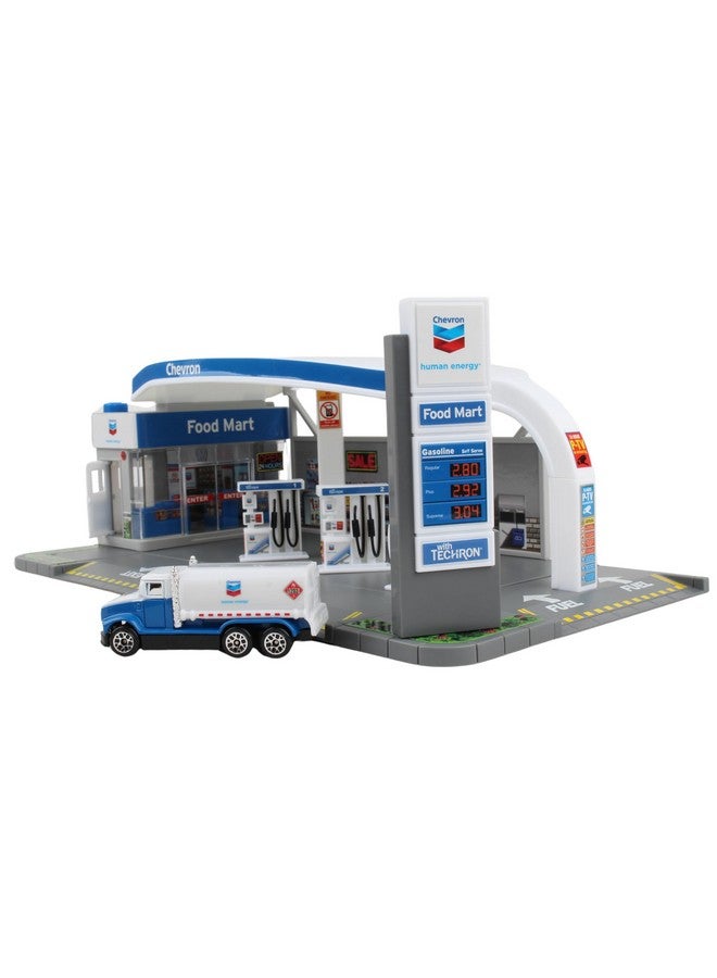 Daron Chevron Gas Station Playset - Image 3