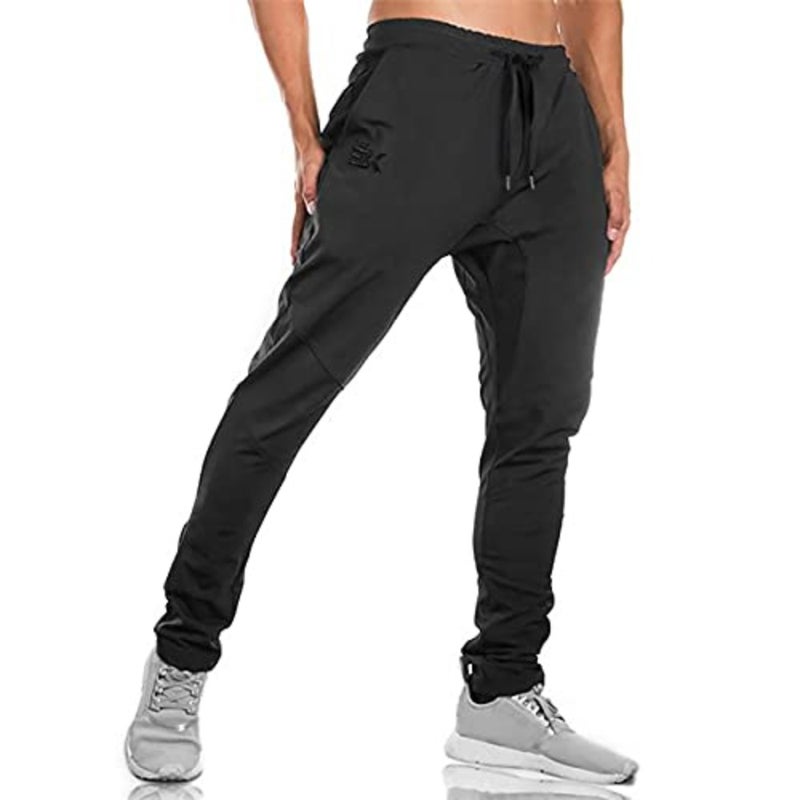Gym joggers for men: polyester-cotton blend, black, moisture-wicking and zippered pockets - Image 1