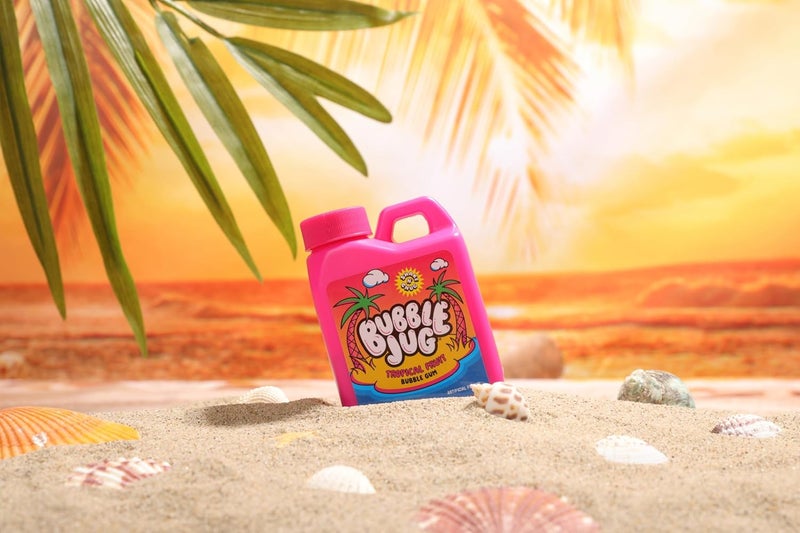 Bubble Jug جالون فقاعات فواكه استوائية - حلوى التسعينات الحنينية في حاوية ممتعة للاهتزاز والشرب - Image 3