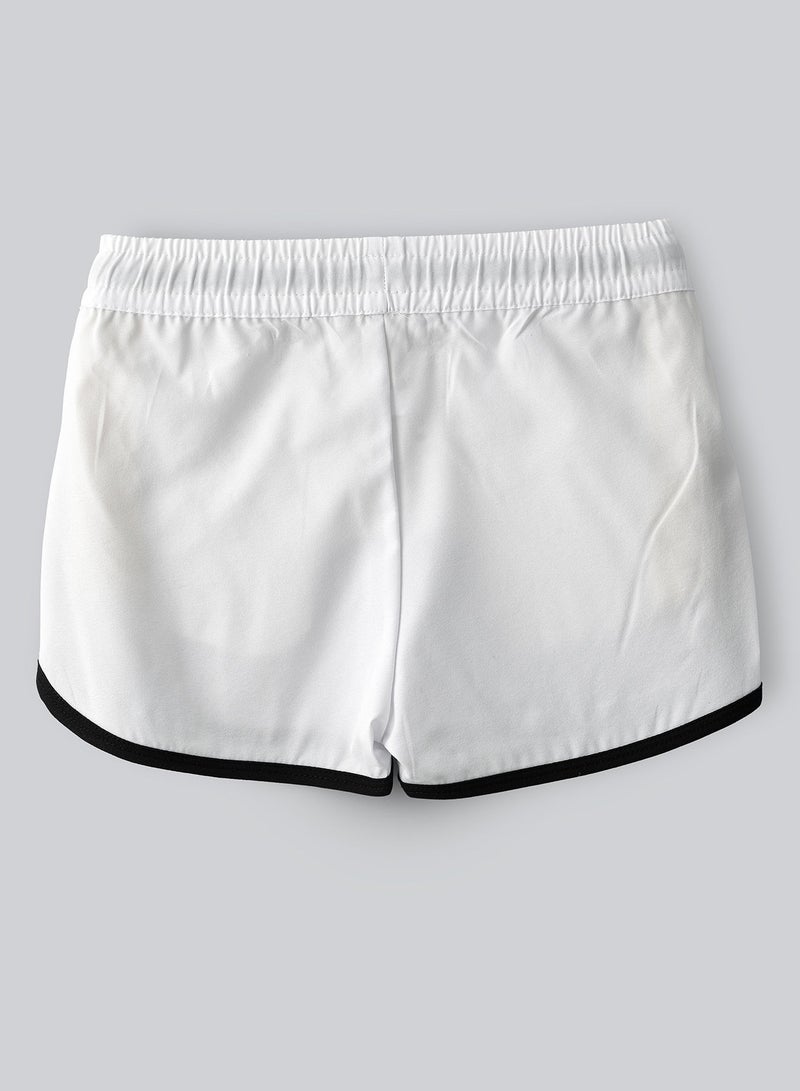 Jelliene Knit Shorts With Contrast Piping & Heart Print At Bottom - Image 2