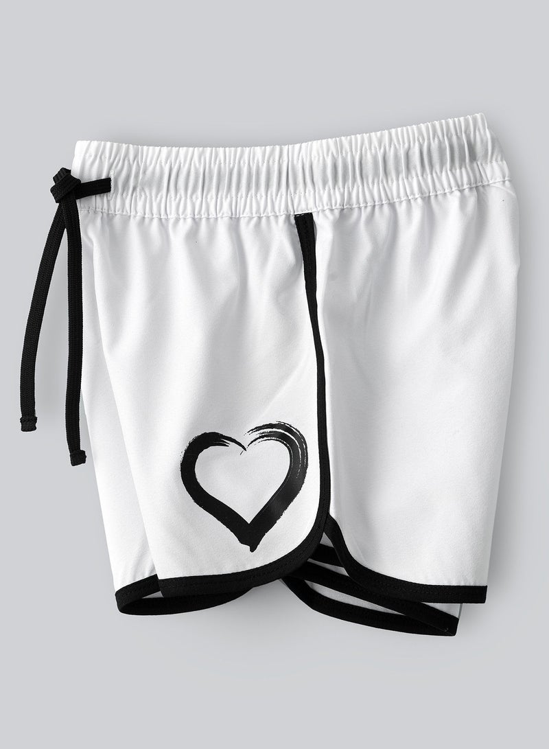 Jelliene Knit Shorts With Contrast Piping & Heart Print At Bottom - Image 3