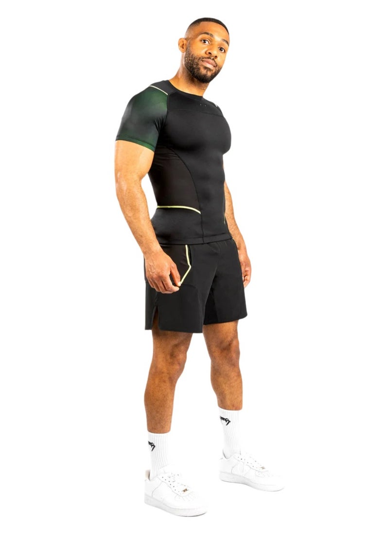 VENUM - VENUM FUSION 2.0 RASHGUARDS SHORT SLEEVES BLACK/YELLOW - Image 1