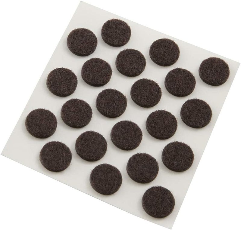 SoftTouch وسادات أثاث ثقيلة من فيelt ذاتية اللصق SoftTouch كبيرة 108 قطعة مع حقيبة تخزين مجانية لحماية أرضياتك الخشبية من الخدوش استخدمها على الطاولات والكراسي وتحت الأجهزة الصغيرة بني - Image 5