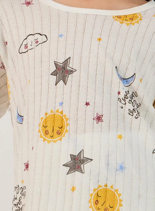 Styli All-Over Print Round Neck T-Shirt and Pyjama Set
