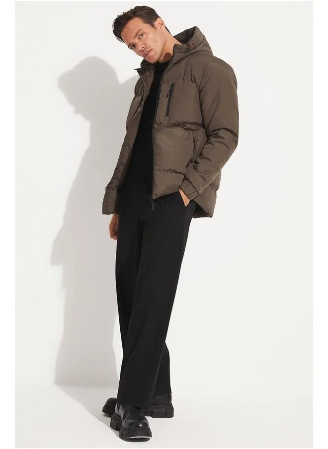 JUNE June Men Fiber Filled Coat Khaki