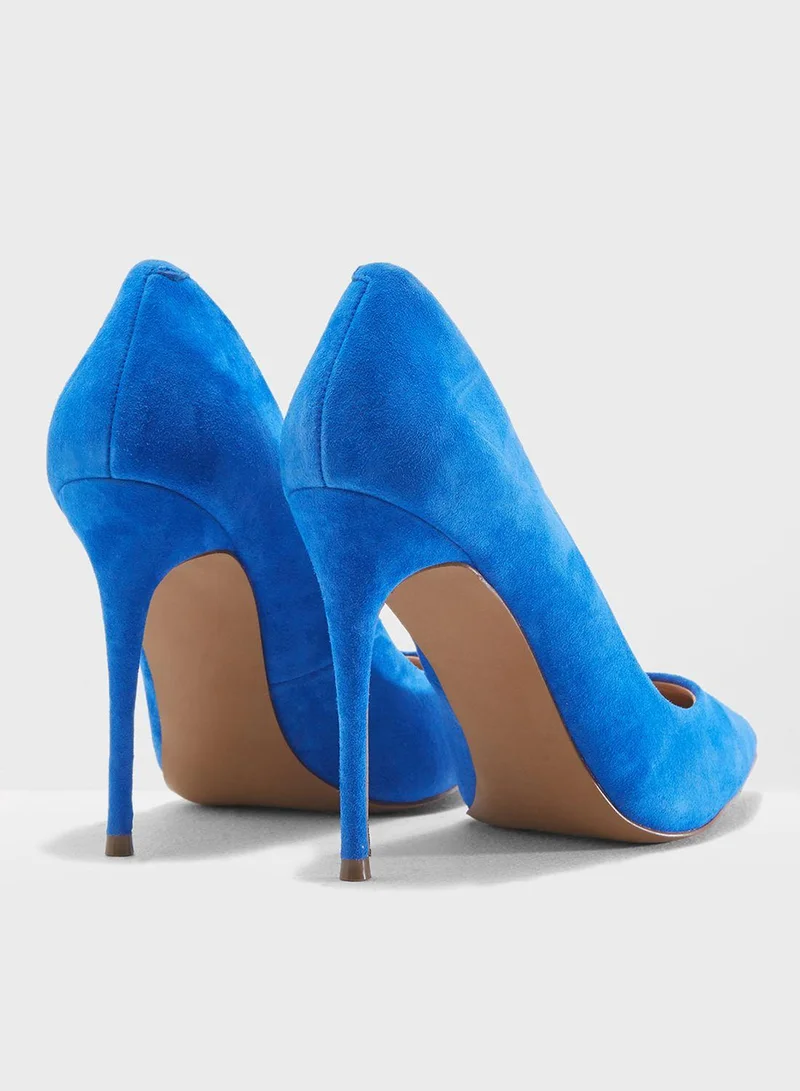 STEVE MADDEN Daisie Suede Pump