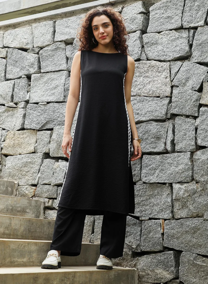 QISSA Women's Raven Black Contrast Swirl Kurta Set