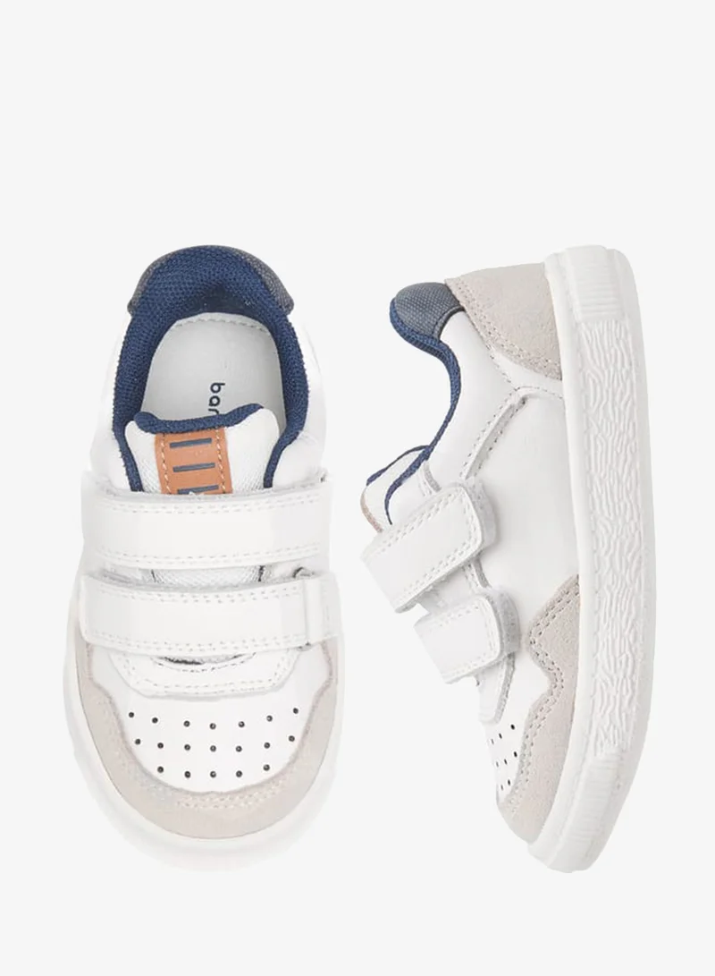 بيرفيت سنيكرز أولاد بنعل خارجي بنقوش مع إغلاق بشريط لاصق