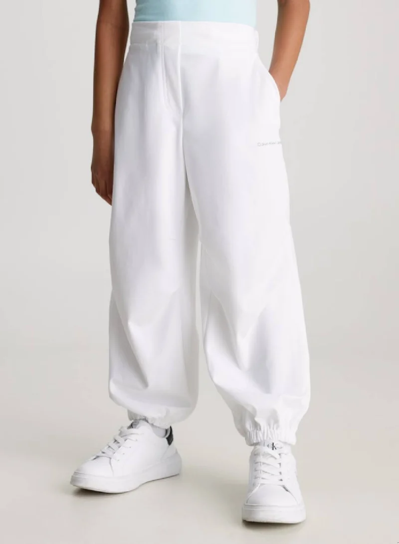 Calvin Klein Jeans Girls' Relaxed Parachute Joggers - soft stretch jersey, White