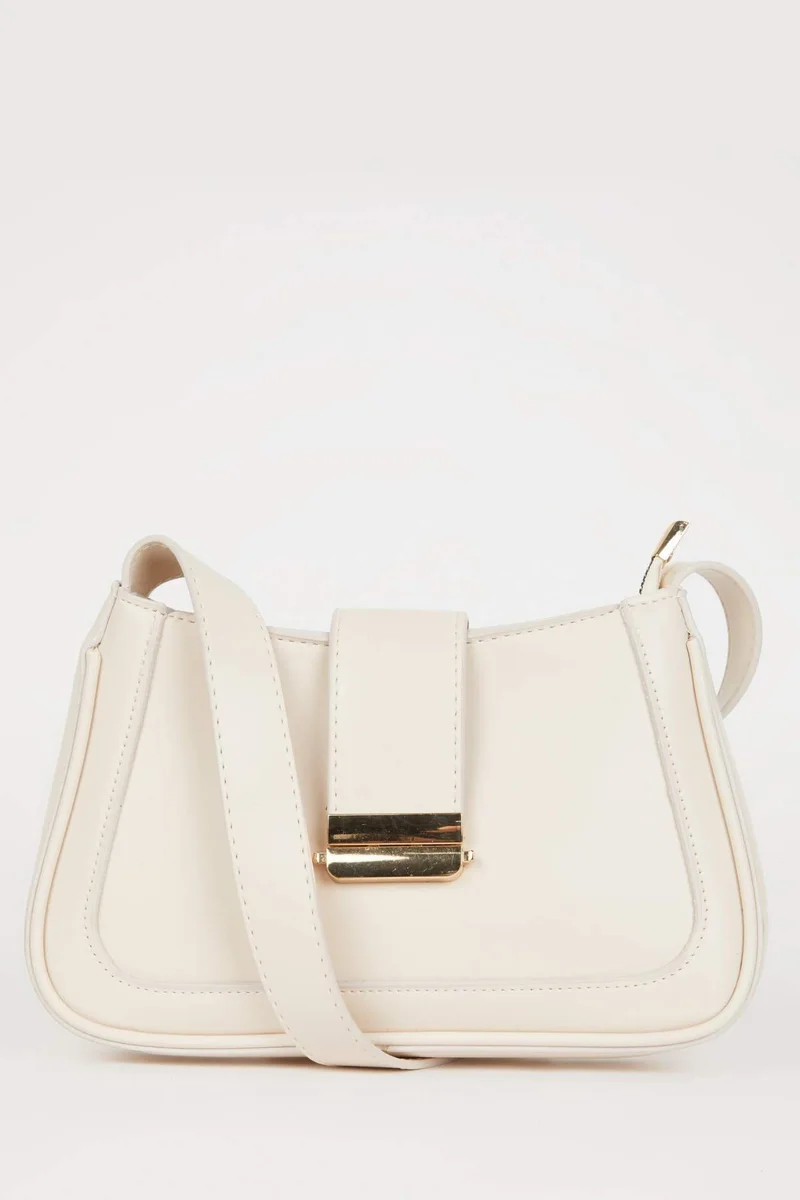 ديفاكتو Woman Faux Leather Shoulder Bag