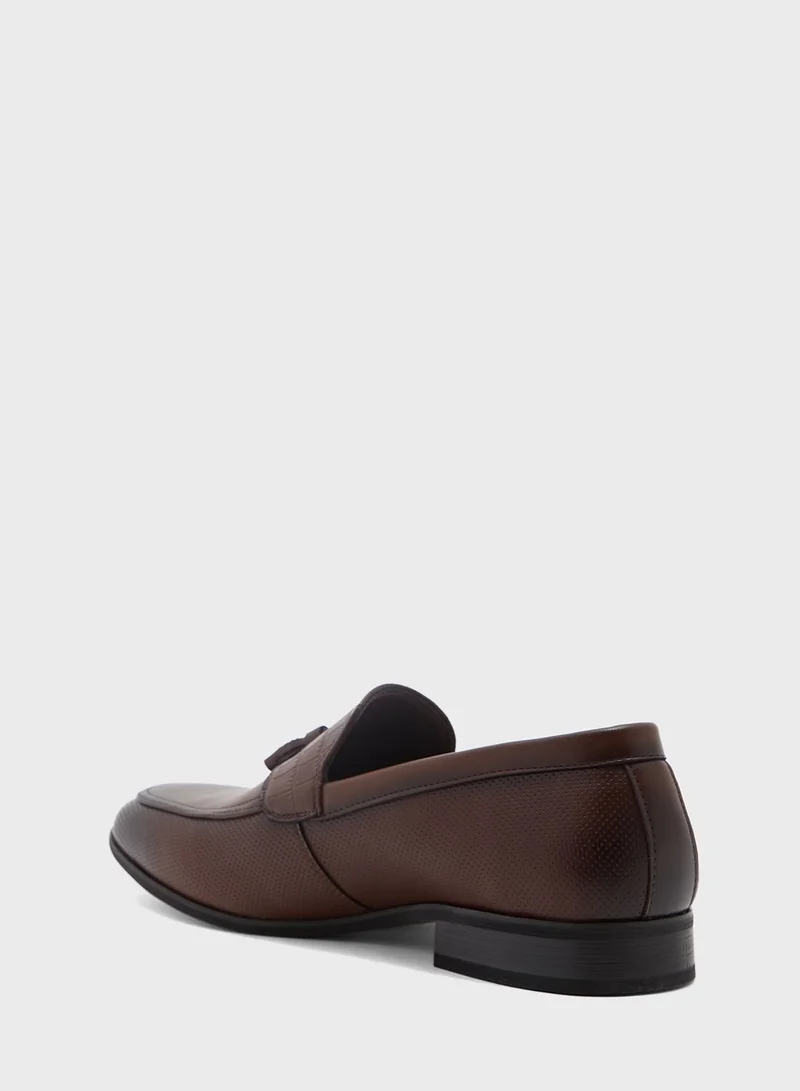 Robert Wood Tassel Detail Formal Slip Ons