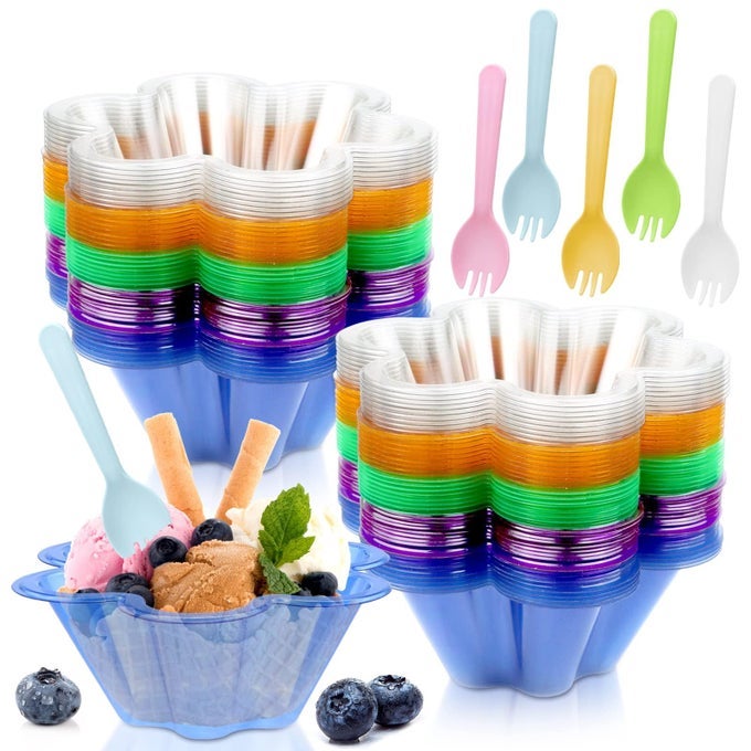 100 SETS 8 OZ DISPOSABLE ICE CREAM BOWLS AND SPOONS FLOWER SHAPE PLASTIC SUNDAE CUPS ICE CREAM BAR SUPPLIES COLORFUL DESSERT CUPS FOR SHAVED ICE PARFAIT STRAWBERRY YOGURT